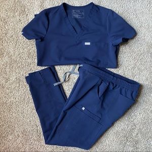 Figs Scrubs Pants and top (XS) petite